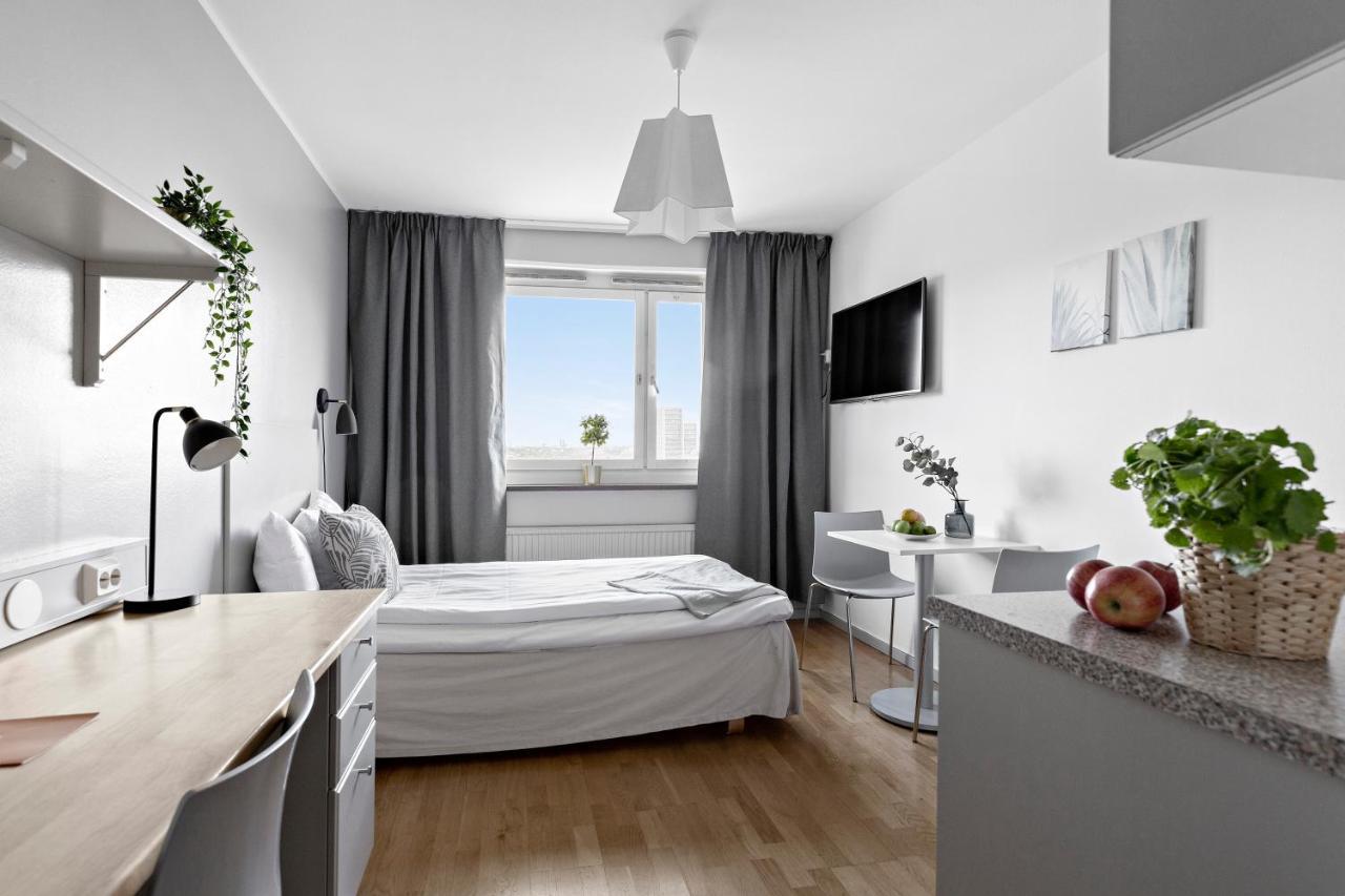 Forenom Aparthotel Stockholm Alvik Dış mekan fotoğraf