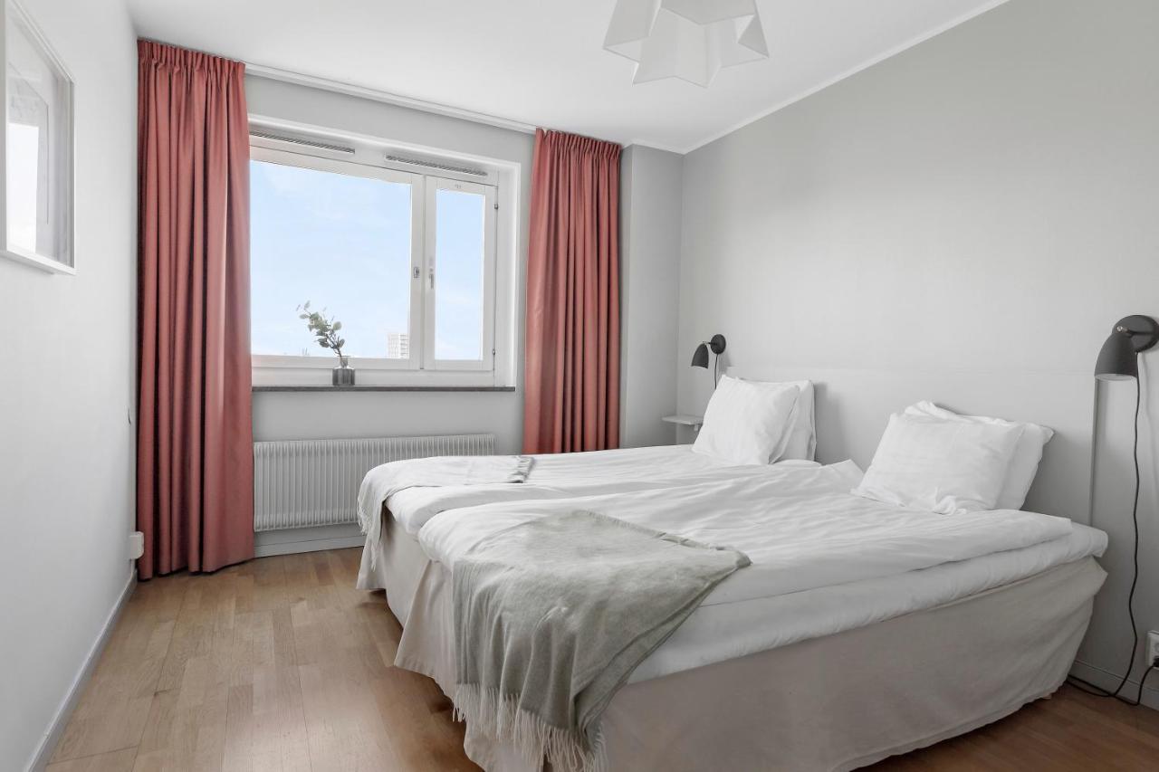 Forenom Aparthotel Stockholm Alvik Dış mekan fotoğraf